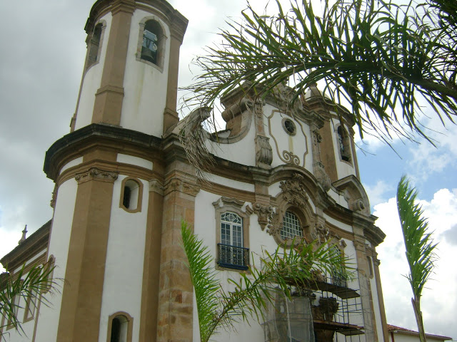 1eea8-igrejadenossasenhoradocarmo-sc3a9cxviiiemouropreto