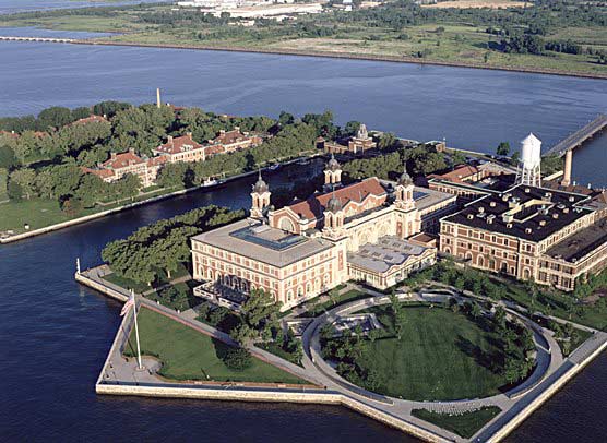 e6434-foto1e28093ellisisland