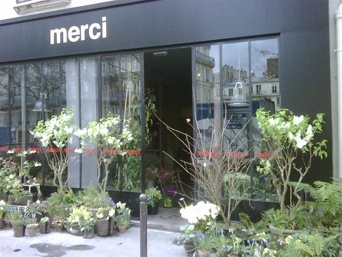 Foto 5 - Merci