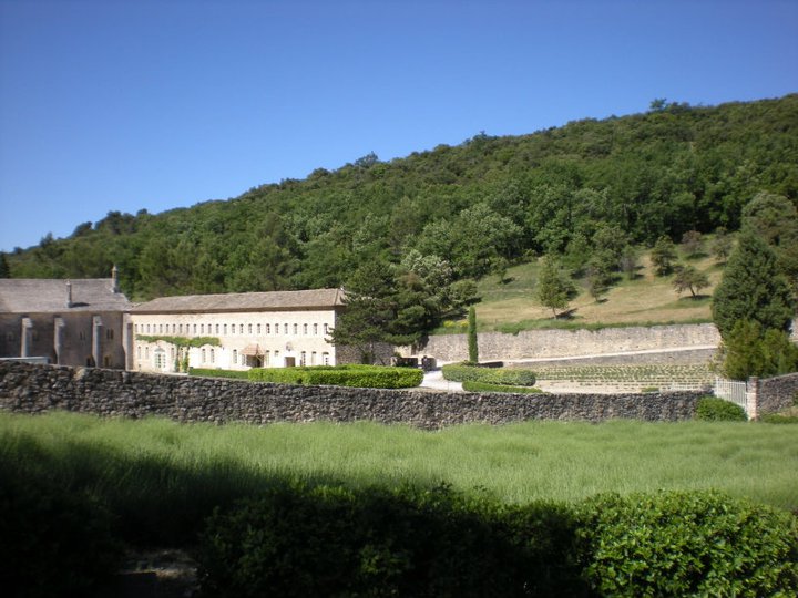 1308c-foto325e225802593jardimdaabbayedes25c325a9nanque