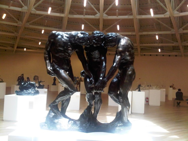 60600-foto17-rodinastr25c325aassombrasfoto16-museusoumaya