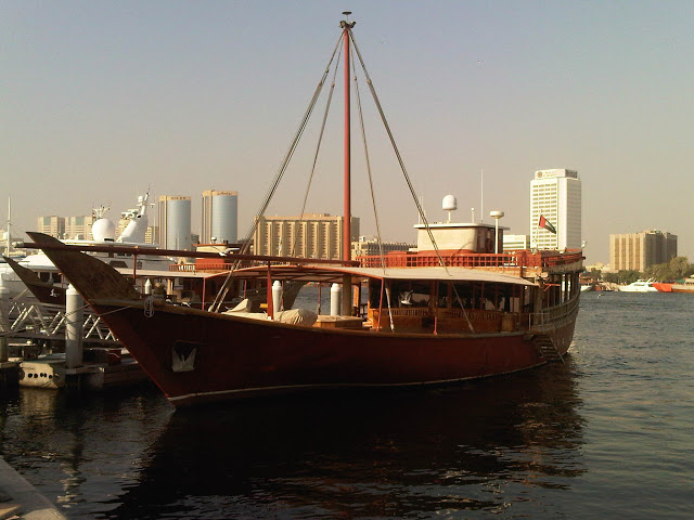 6e2fe-foto12-travessiariocreek-dubai-20120107-01015