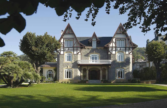 675ae-san_sebastaian_luxury_hotel_spain_villa_soro_1321313099