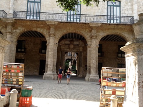 Foto 9 - Praça das Armas