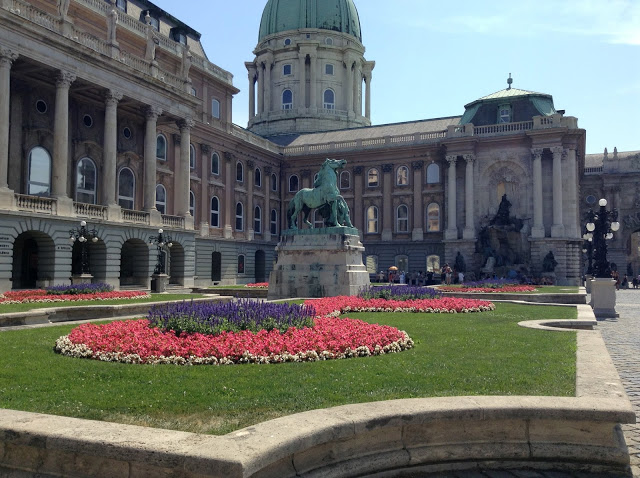 f73ce-pala25cc2581ciobudapeste