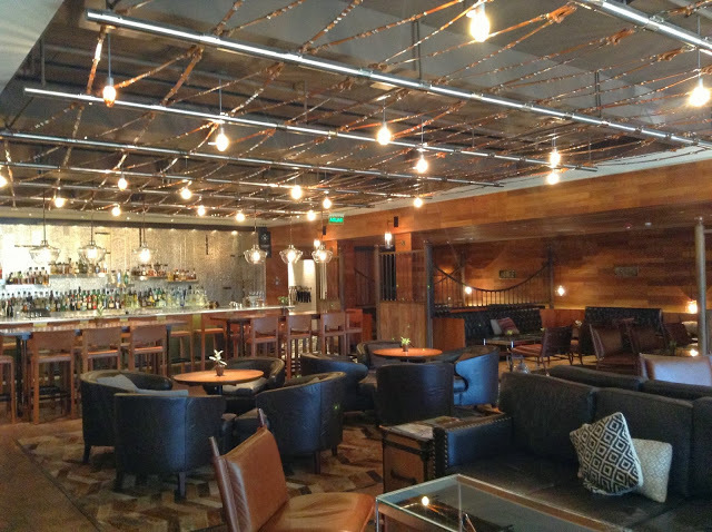 Foto 7 - Bar do Hotel Four Seasons