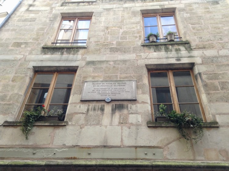 5d84d-casadenicolasflamel1jpg