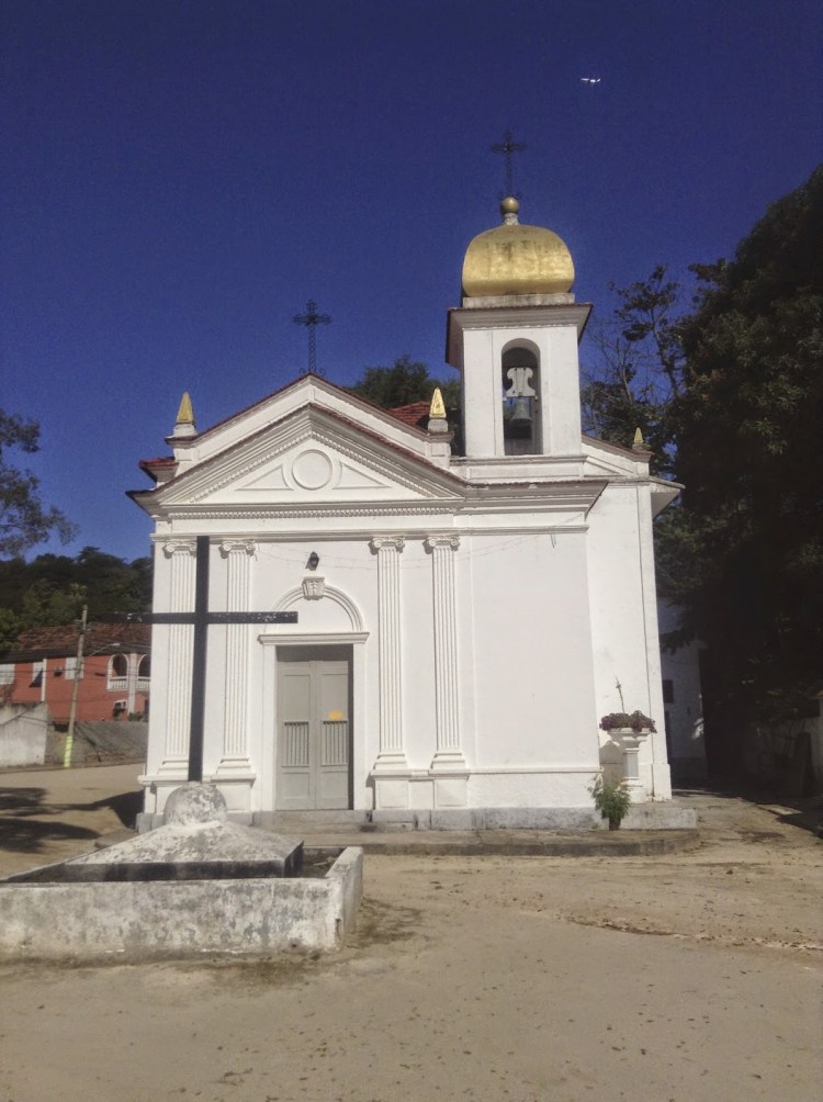 083d4-foto9capelasacc83oroque