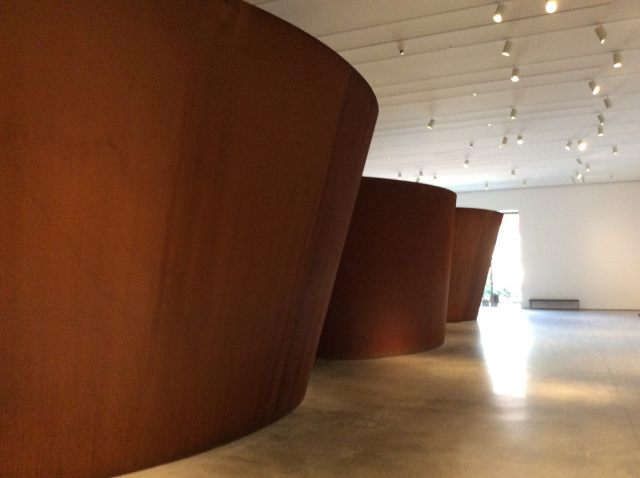 Foto 23 - Richard Serra - Museu Lacma