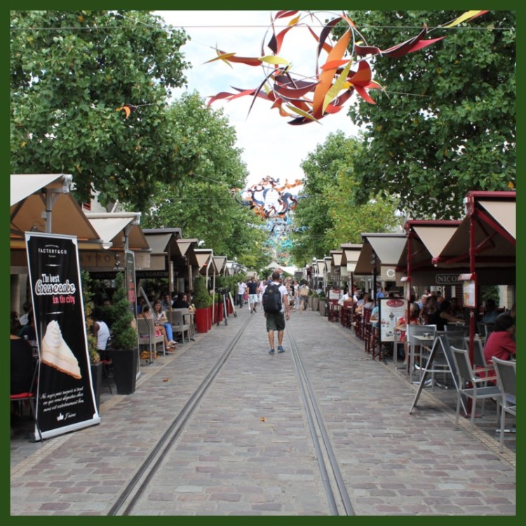 09892-foto2b1c2b-bercy2bvillage