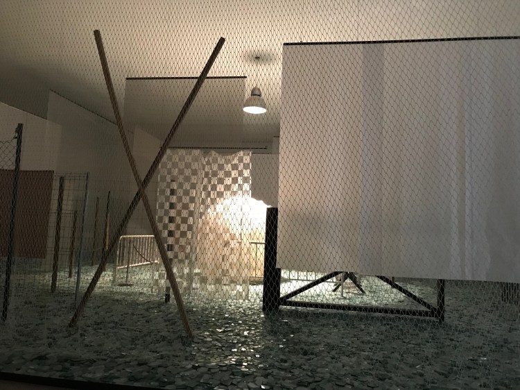 Foto 18 - Através de Cildo Meireles