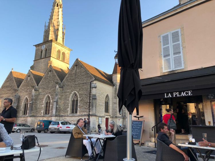 Foto 10 - Praça de Aubun.